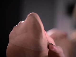 Thai Teen Annie Solo Masturbation